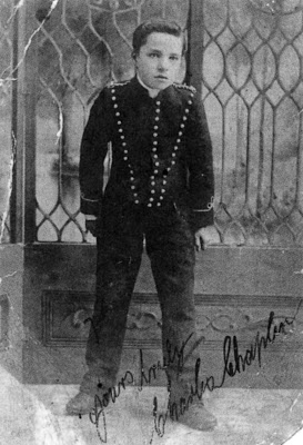 Chaplin 19